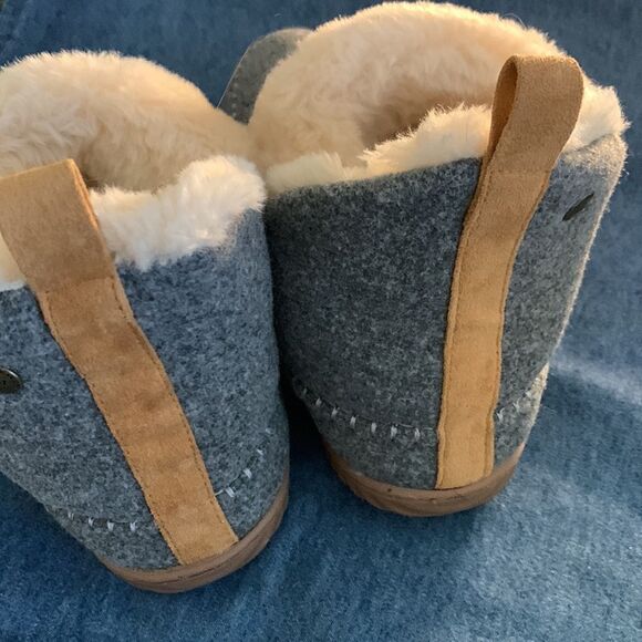 Dearfoam energy return bootie slipper - Picture 3 of 5